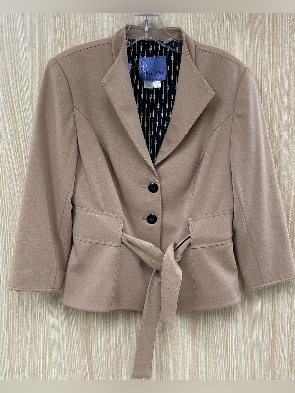 Kay Unger Beige Blazer Size 8
